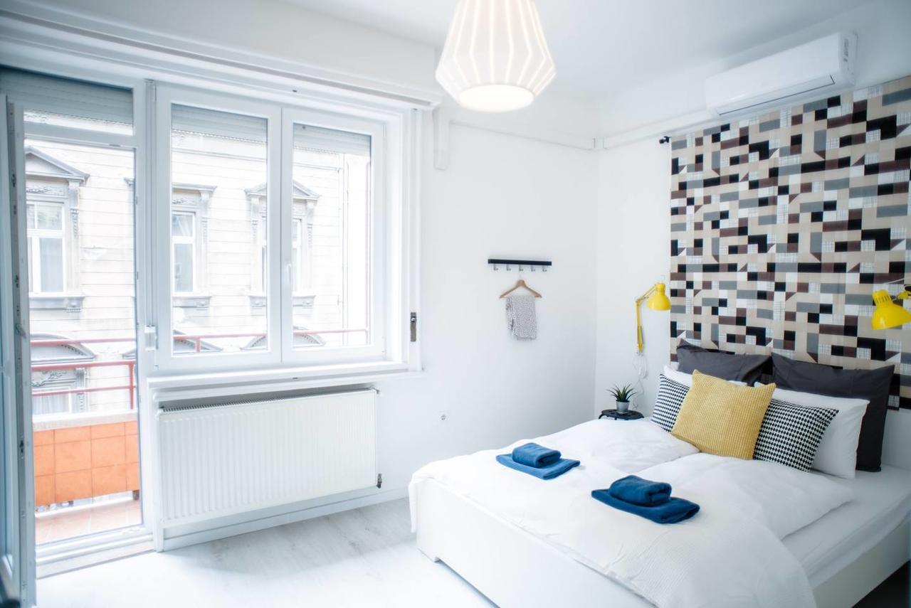Central New Home With 3 Bedrooms, A/C And Balcony Budapest Luaran gambar
